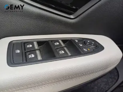 Photo 41 Renault Megane  E-Tech EV60 220 ch super charge