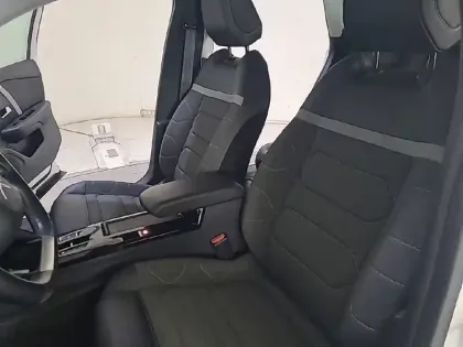 Photo 10 Citroën C4  BlueHDi 130 S&S EAT8