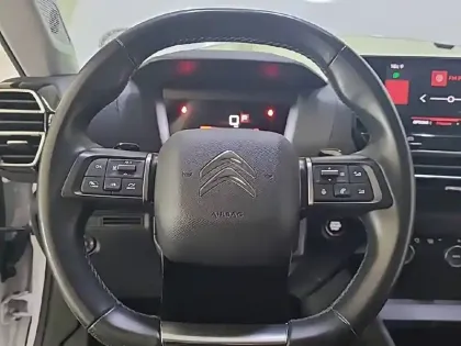 Photo 8 Citroën C4  BlueHDi 130 S&S EAT8