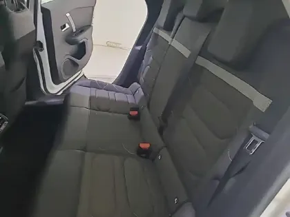 Photo 11 Citroën C4  BlueHDi 130 S&S EAT8