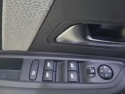 Photo 29 Citroën C4  BlueHDi 130 S&S EAT8