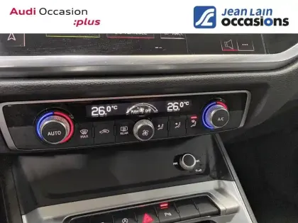 Photo 13 Audi Q3  35 TFSI 150 ch
