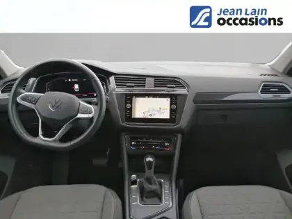 Photo 17 Volkswagen Tiguan  2.0 TDI 150ch DSG7