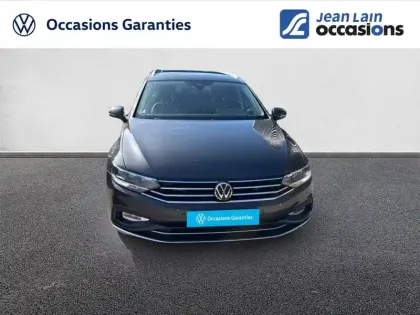 Photo 8 Volkswagen Passat  SW 2.0 TDI EVO SCR 200 DSG7 4Motion