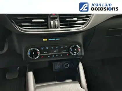 Photo 13 Ford Kuga  2.5 Duratec 190 ch FHEV I-AWD Powershift