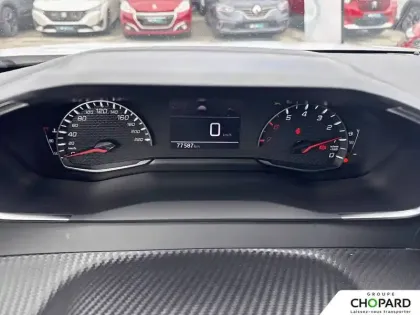 Photo 20 Peugeot 2008  PureTech 130 S&S EAT8