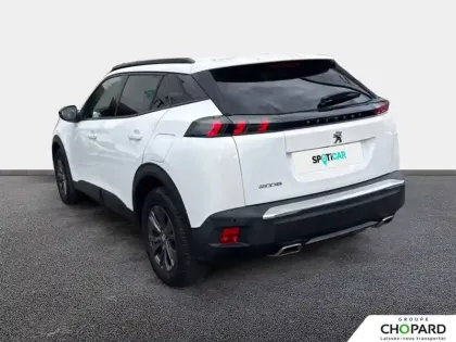 Photo 6 Peugeot 2008  PureTech 130 S&S EAT8