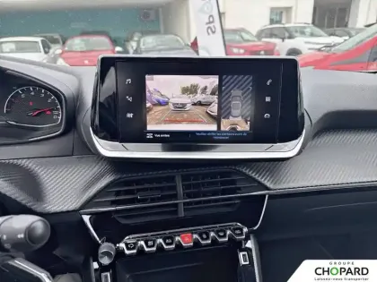 Photo 12 Peugeot 2008  PureTech 130 S&S EAT8