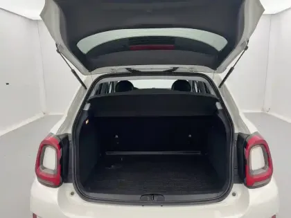 Photo 12 Fiat 500 X 1.5 FireFly 130 ch S/S DCT7 Hybrid