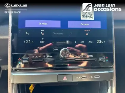 Photo 13 Lexus Lbx  2WD