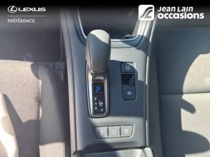 Photo 12 Lexus Lbx  2WD