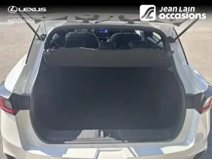 Photo 9 Lexus Lbx  2WD