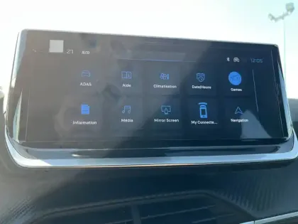 Photo 27 Peugeot 2008  100 S&S BVM6