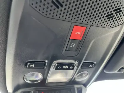 Photo 26 Peugeot 2008  100 S&S BVM6