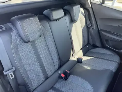 Photo 14 Peugeot 2008  100 S&S BVM6