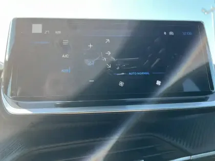 Photo 29 Peugeot 2008  100 S&S BVM6