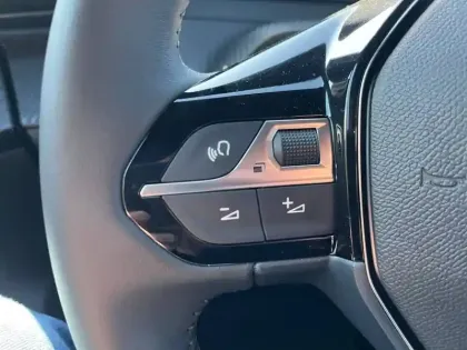Photo 117 Peugeot 2008  100 S&S BVM6