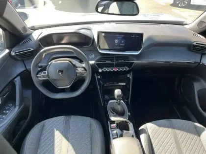 Photo 116 Peugeot 2008  100 S&S BVM6