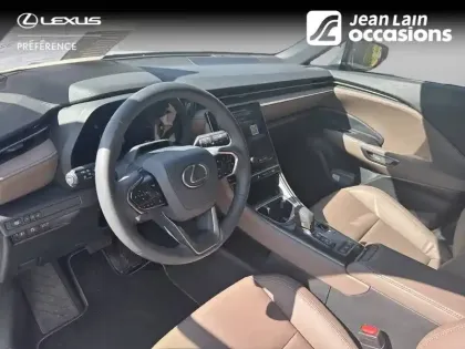 Photo 10 Lexus Lbx  2WD