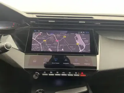 Photo 19 Peugeot 308  BlueHDi 130ch S&S EAT8