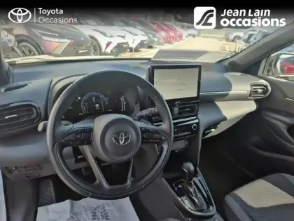 Photo 17 Toyota Yaris  Cross Hybride 130h 2WD