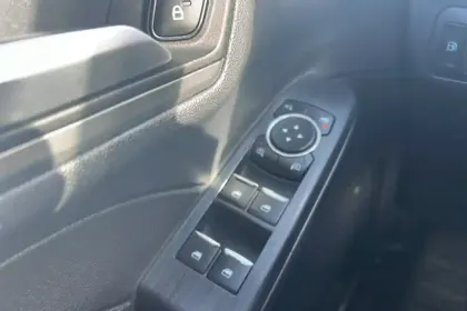 Photo 18 Ford Kuga  2.5 Duratec 225 ch PHEV Powershift