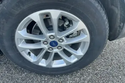 Photo 11 Ford Kuga  2.5 Duratec 225 ch PHEV Powershift