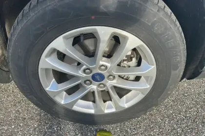 Photo 13 Ford Kuga  2.5 Duratec 225 ch PHEV Powershift