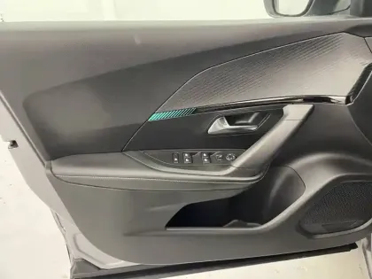 Photo 52 Peugeot 2008 Gén. II Ph1 NG Allure Pack 5