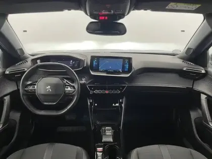 Photo 26 Peugeot 2008  Electrique 136 ch