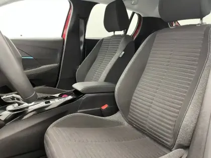 Photo 15 Peugeot 208  Electrique 50 kWh 136ch