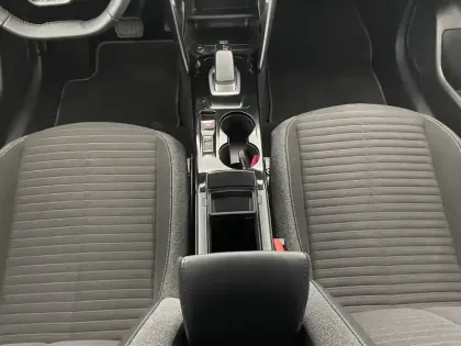 Photo 26 Peugeot 208  Electrique 50 kWh 136ch