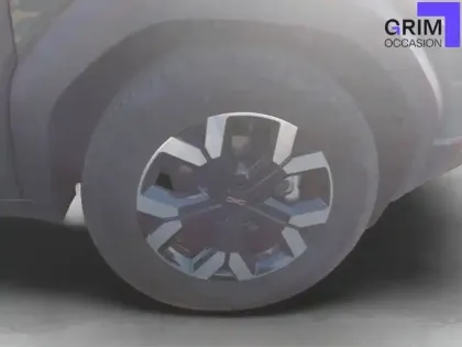 Photo 13 Dacia Duster  Hybrid 140