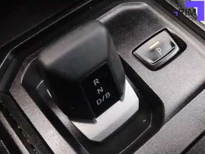 Photo 9 Dacia Duster  Hybrid 140