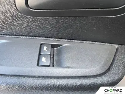 Photo 23 Peugeot 208  PureTech 75 S&S BVM5