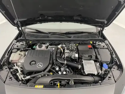 Photo 19 Mercedes Classe A  250 e Hybrid EQ