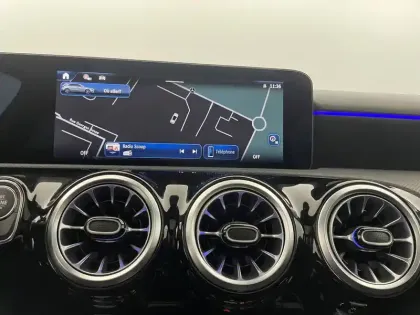 Photo 20 Mercedes Classe A  250 e Hybrid EQ