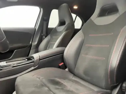 Photo 14 Mercedes Classe A  250 e Hybrid EQ