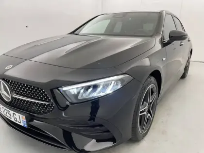 Photo 32 Mercedes Classe A  250 e Hybrid EQ
