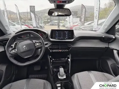 Photo 14 Peugeot 2008  PureTech 130 S&S EAT8