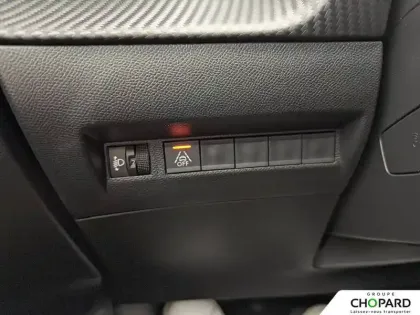 Photo 19 Peugeot 2008  PureTech 130 S&S EAT8