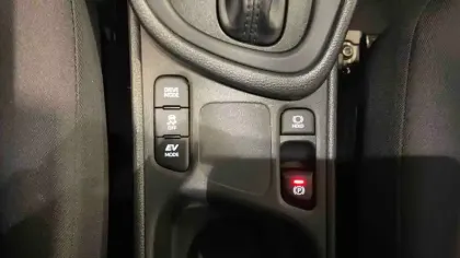 Photo 14 Mazda 2 Mazda Hybrid 1.5L CVT 116 ch