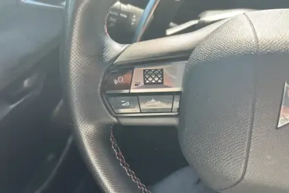 Photo 17 DS DS 3 Gén. I Ph1 Performance Line + 5