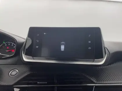 Photo 54 Peugeot 208  PureTech 100 S&S BVM6