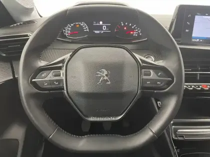 Photo 155 Peugeot 208  PureTech 100 S&S BVM6