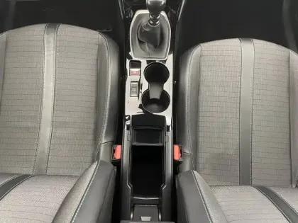 Photo 162 Peugeot 208  PureTech 100 S&S BVM6
