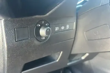 Photo 13 DS DS 7  Hybride Rechargeable E-Tense 225 EAT8