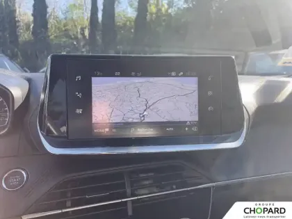 Photo 12 Peugeot 2008  PureTech 100 S&S BVM6