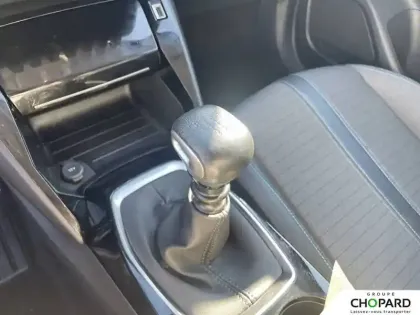 Photo 17 Peugeot 2008  PureTech 100 S&S BVM6