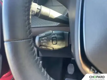 Photo 13 Peugeot 2008  PureTech 100 S&S BVM6